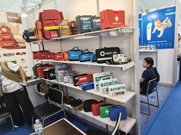 VOOR ONMIDDELLIJKE PUBLICATIE Blijf voorbereid met de essentiële 72-uurs noodkit van ReadyGuard Solutions